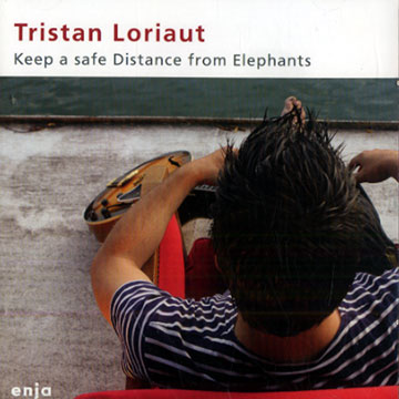 Keep a safe distance from elephants,Tristan Loriaut