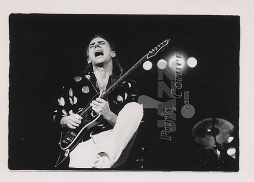 Larry Carlton - 4, Larry Carlton