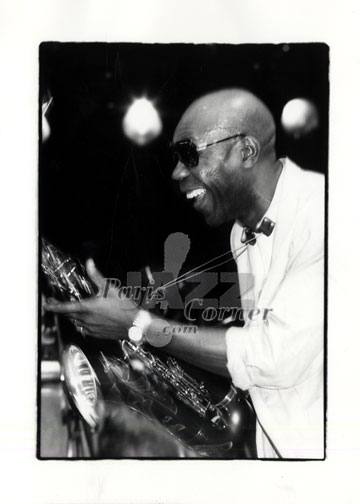 Manu Dibango Vienne 1987 3, Manu Dibango